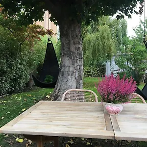 Petit Cocon Lillois:cheminee & Jardin , Rijsel Frankrijk