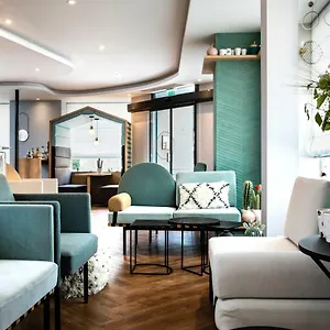 Otel Eiffel Saint Charles, Paris