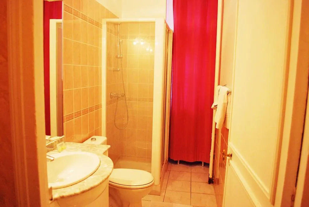Hotel Avenir Jonquiere Paris France